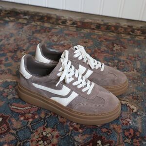 Steve Madden Dodge Expresso sneakers size 8.5